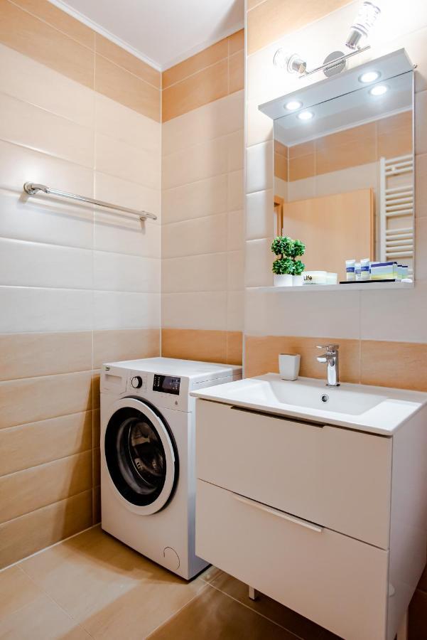 Lilibeth Apartments Brasov Bagian luar foto