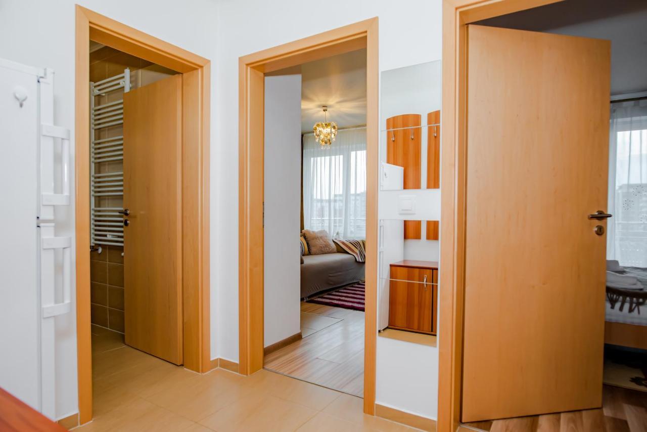 Lilibeth Apartments Brasov Bagian luar foto